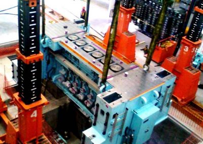 Installation of press bed, 2000 tons of work in automotive plant
